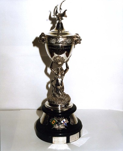 The ‘missing’ Sir Thomas Lipton Trophy © Geoff Lucas